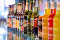 Alcoholic-Drinks-816174634_5901x3939