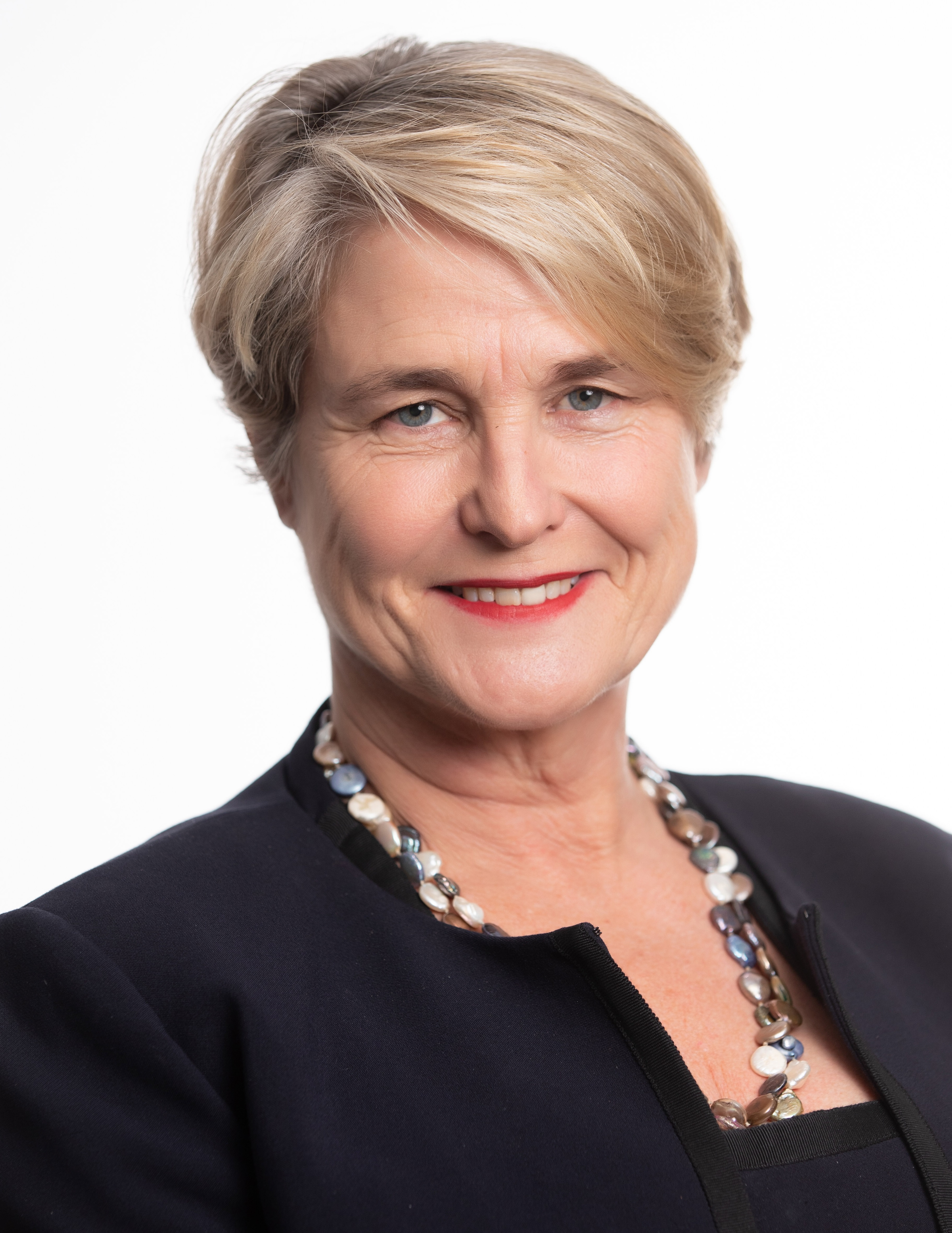 Louise McElvogue- cropped