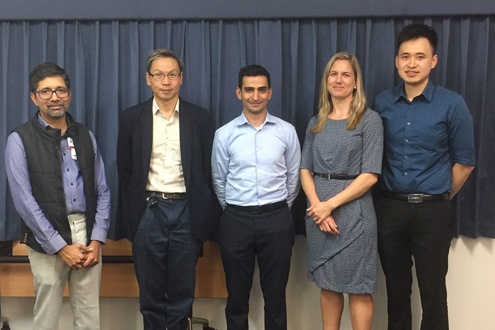 Dr Murali Nayaranan, Dr PK Loh (Judges) Dr Sam Salman (Winner), Dr Cara Winnall, Dr Nick Si Rui Lan TRA WA