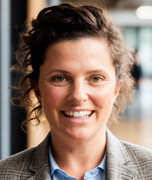 Dr Stephanie Bond