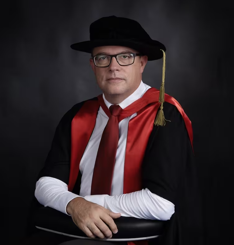 martin stiles - square